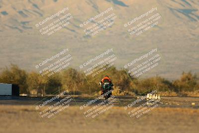 media/Dec-05-2025-CVMA Friday Practice (Fri) [[303bad9a84]]/3-Racer 3 (NRS)/Mock Race/